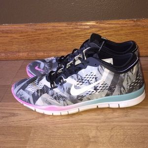 Nike free Tr fit 4